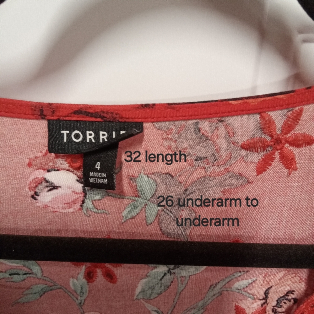 Torrid Eyelet Lace-Up Babydoll Top - Challis Floral Red Size‎ 1 - Picture 3 of 6